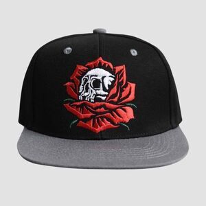 New SKULL BLOOM SNAPBACK NWT
